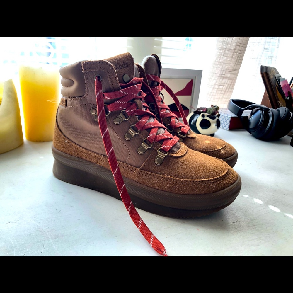 KEDS Midland Women’s Water-Resistant Boot in camel